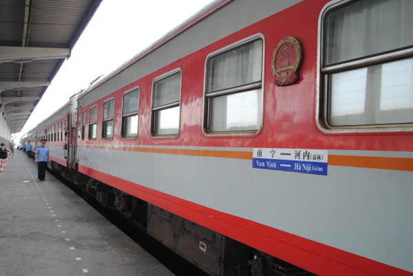 Train Hanoi - Nanning